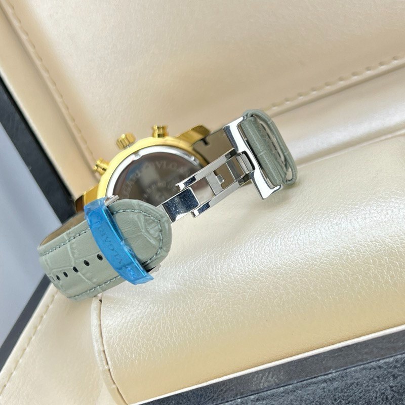 ساعت چهار موتوره بولگاری BVLGARI بند چرم کیفیت عالی AAA کد 01