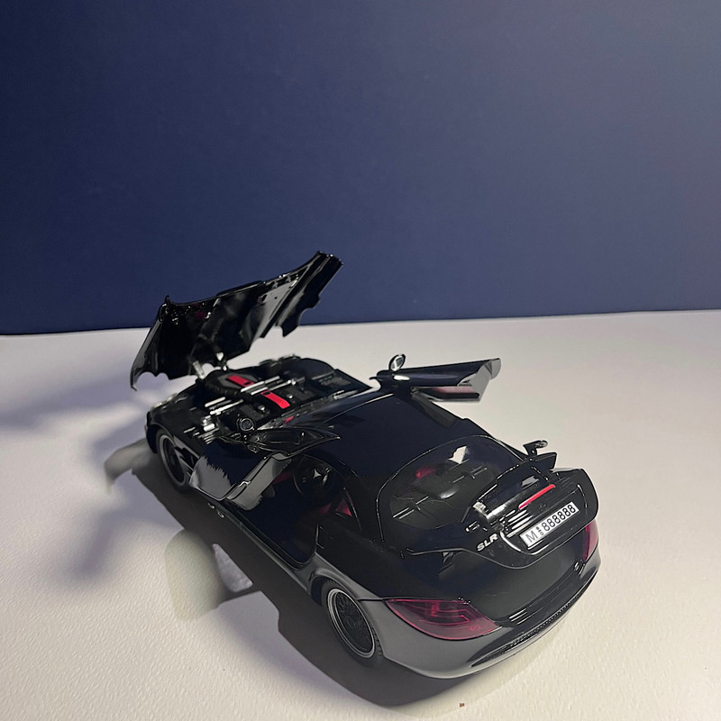 ماکت ماشین مدل مرسدس بنز SLR