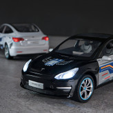 ماشین بازی مدل Tesla Model 3 کد B2427