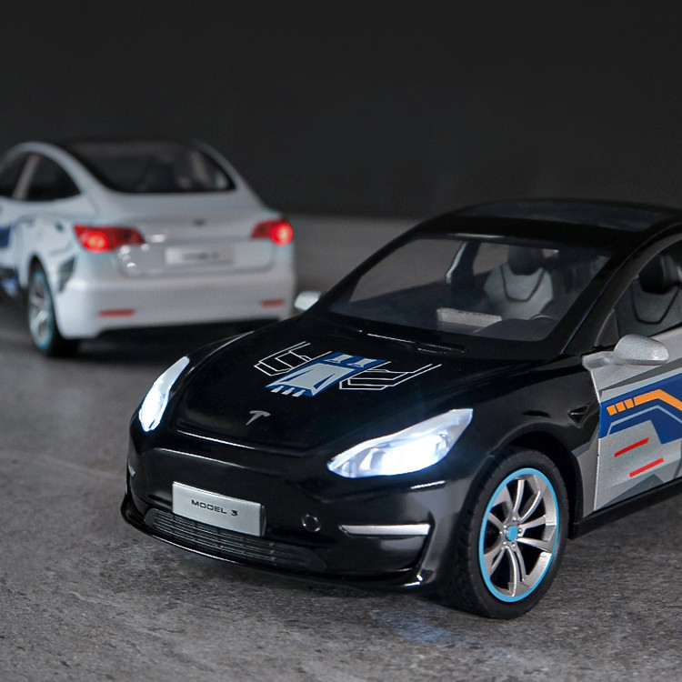 ماشین بازی مدل Tesla Model 3 کد B2427