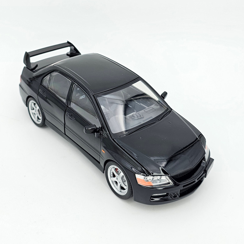 ماشین بازی مدل میتسوبیشی لنسر mitsubishi lancer