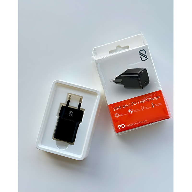 شارژر دیواری 20 وات اسلیکتو مدل CH-00