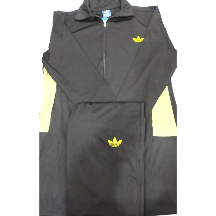 ست مانتو و شلوار ورزشی اعلا آدیداس سایز 2XL