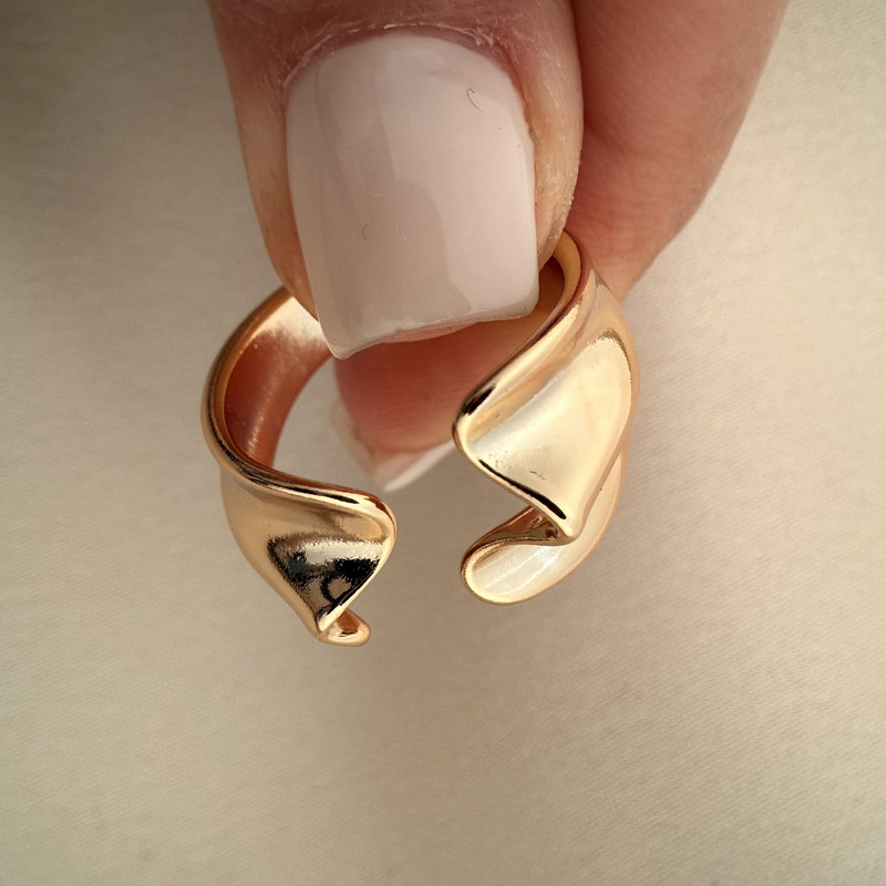 انگشتر زنانه ژوپینگ مدل R0017