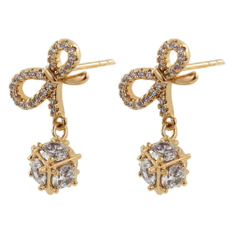 گوشواره زنانه ژوپینگ مدل پاپیون کد cs110